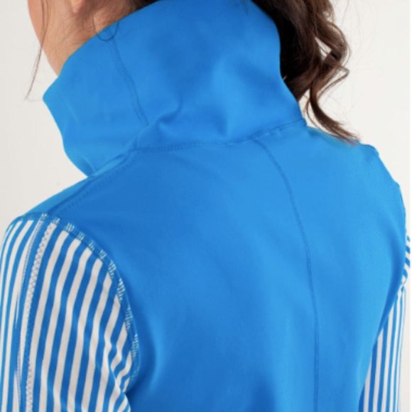 (2173) LULULEMON Daily Yoga Jacket Sz 4 **LOVED** - Picture 5 of 11